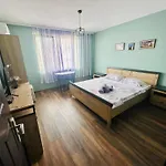 Vyara 56 아파트 바르나